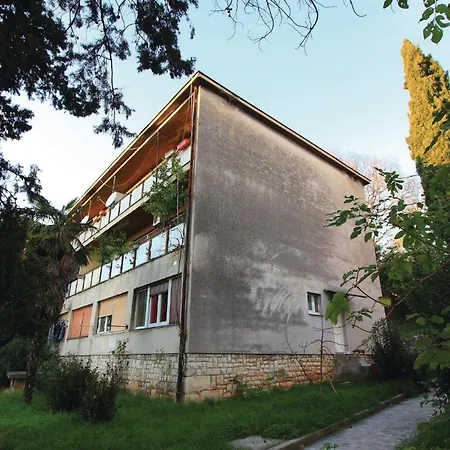 1 Bedroom Gorgeous Apartment In Pula * بولا